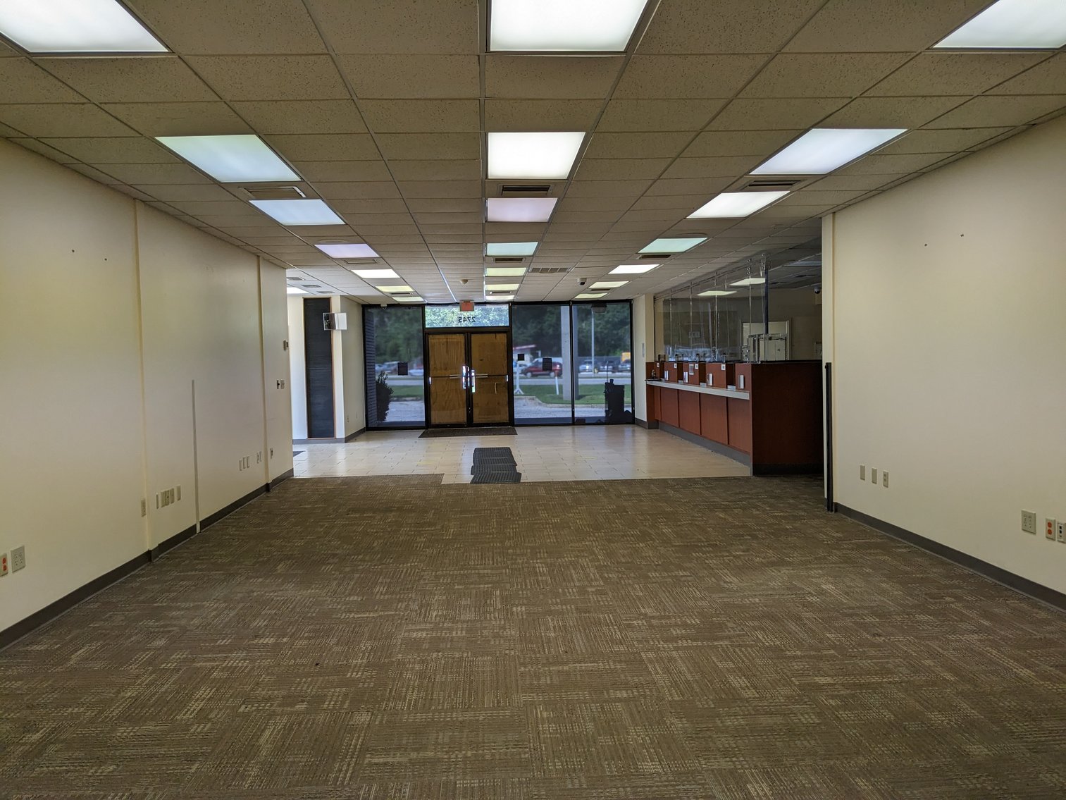 Image for Mobile, AL: 3,371± SF Former Bank Branch on 1.1± Acres at 2745 Government Blvd. (Mobile County)