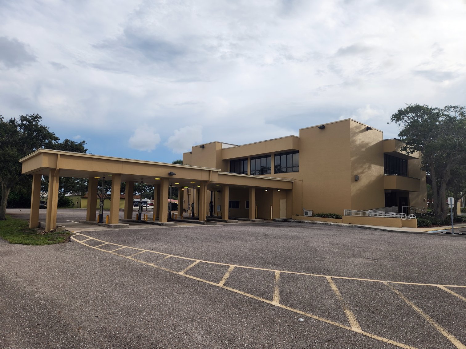 Image for South Daytona, FL: 12,610± SF Former Bank Branch on 2.2± Acres at 2111 S Ridgewood Ave. (Volusia County)