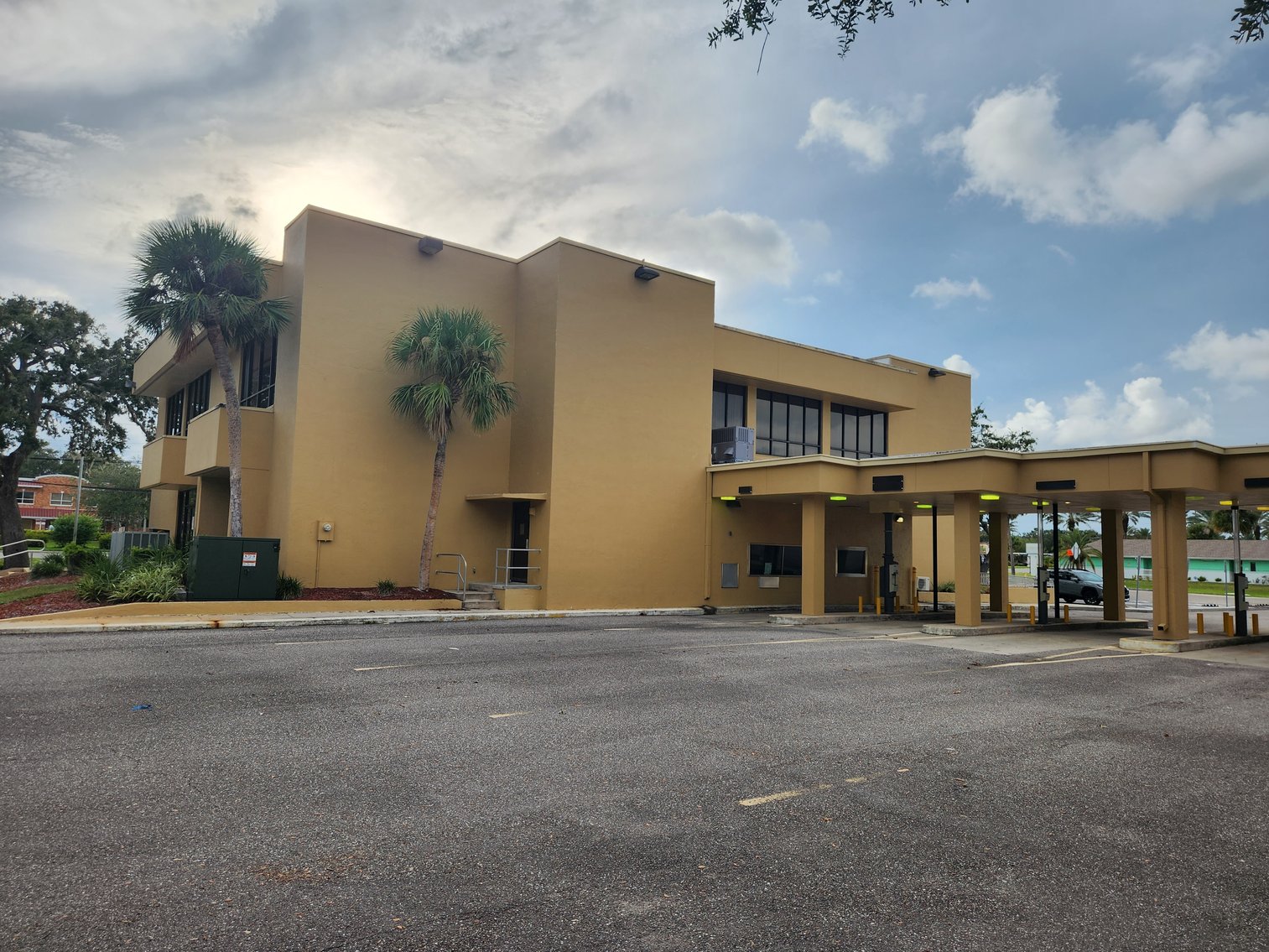 Image for South Daytona, FL: 12,610± SF Former Bank Branch on 2.2± Acres at 2111 S Ridgewood Ave. (Volusia County)