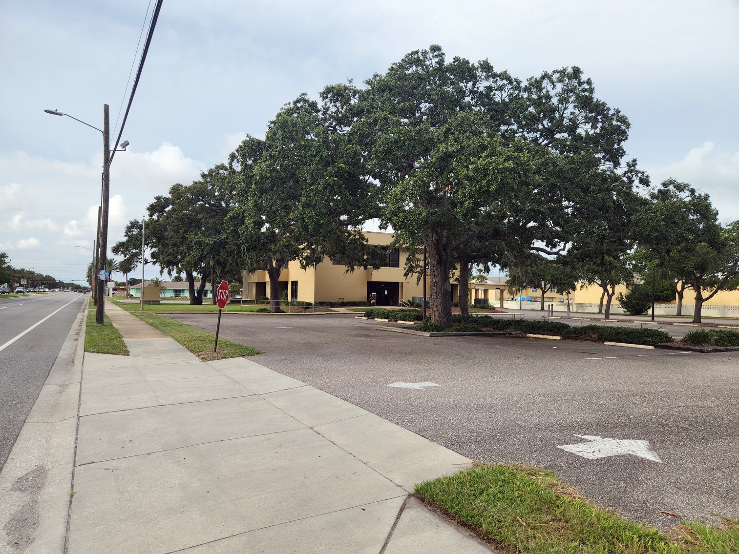 Image for South Daytona, FL: 12,610± SF Former Bank Branch on 2.2± Acres at 2111 S Ridgewood Ave. (Volusia County)