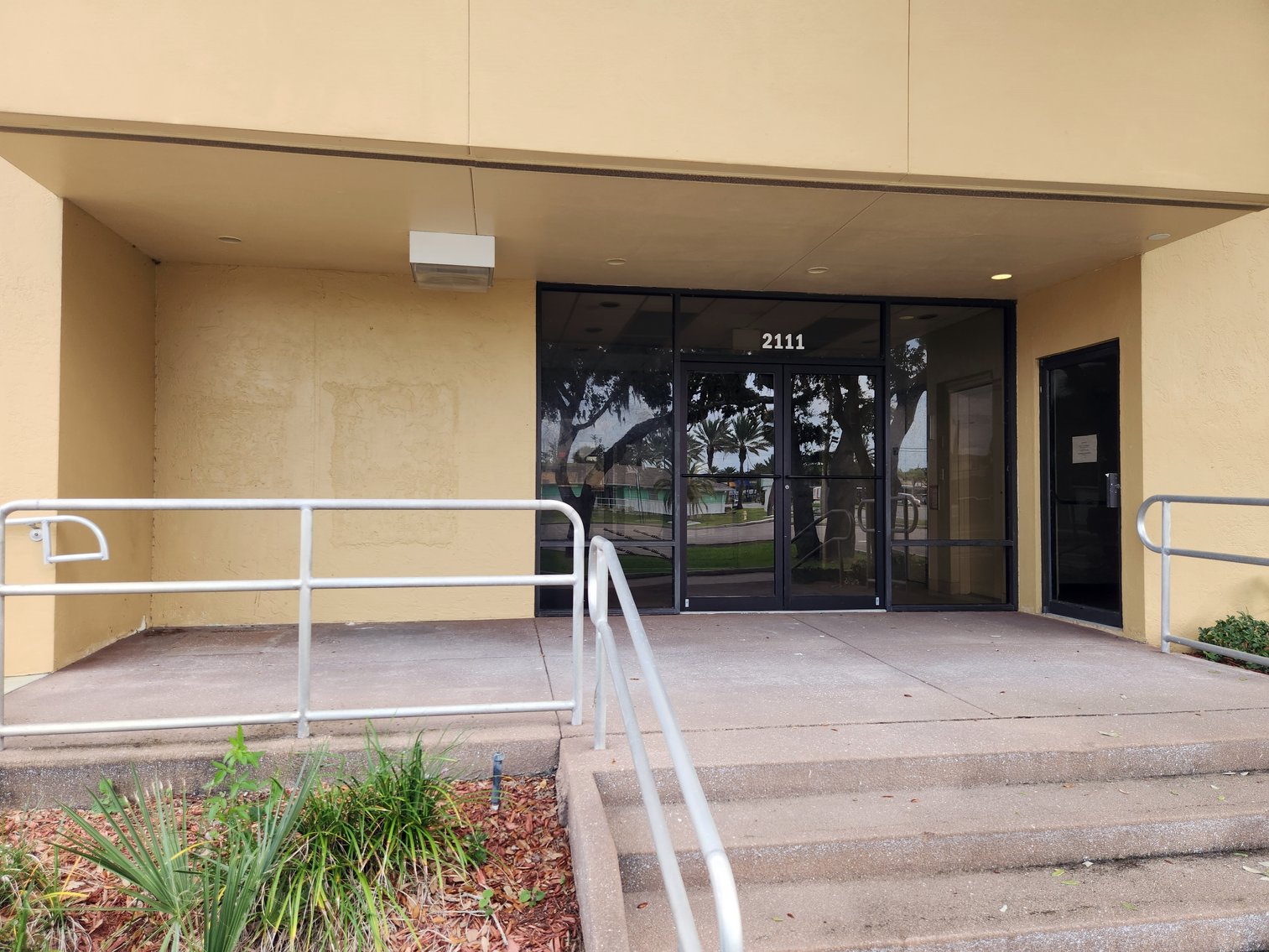 Image for South Daytona, FL: 12,610± SF Former Bank Branch on 2.2± Acres at 2111 S Ridgewood Ave. (Volusia County)