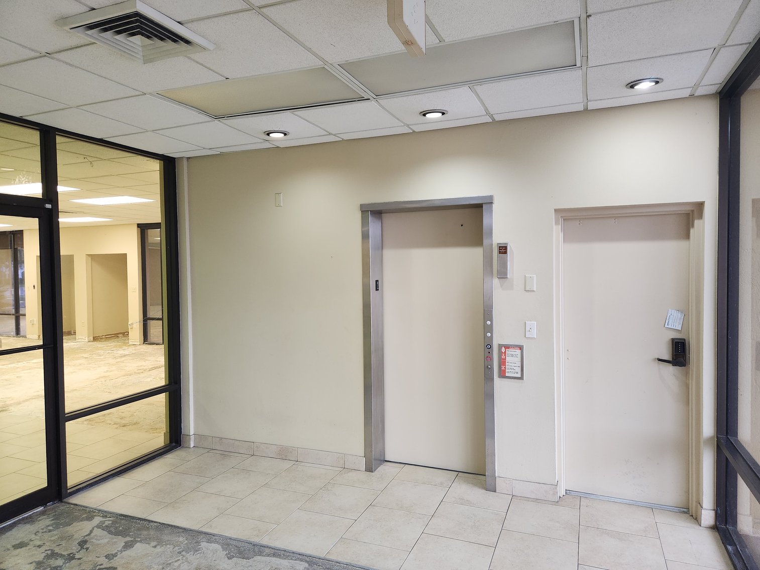 Image for South Daytona, FL: 12,610± SF Former Bank Branch on 2.2± Acres at 2111 S Ridgewood Ave. (Volusia County)