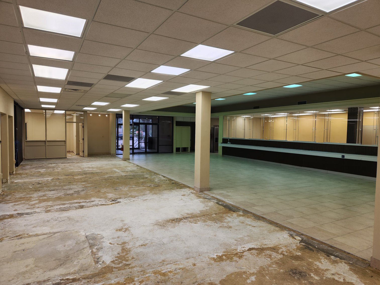 Image for South Daytona, FL: 12,610± SF Former Bank Branch on 2.2± Acres at 2111 S Ridgewood Ave. (Volusia County)