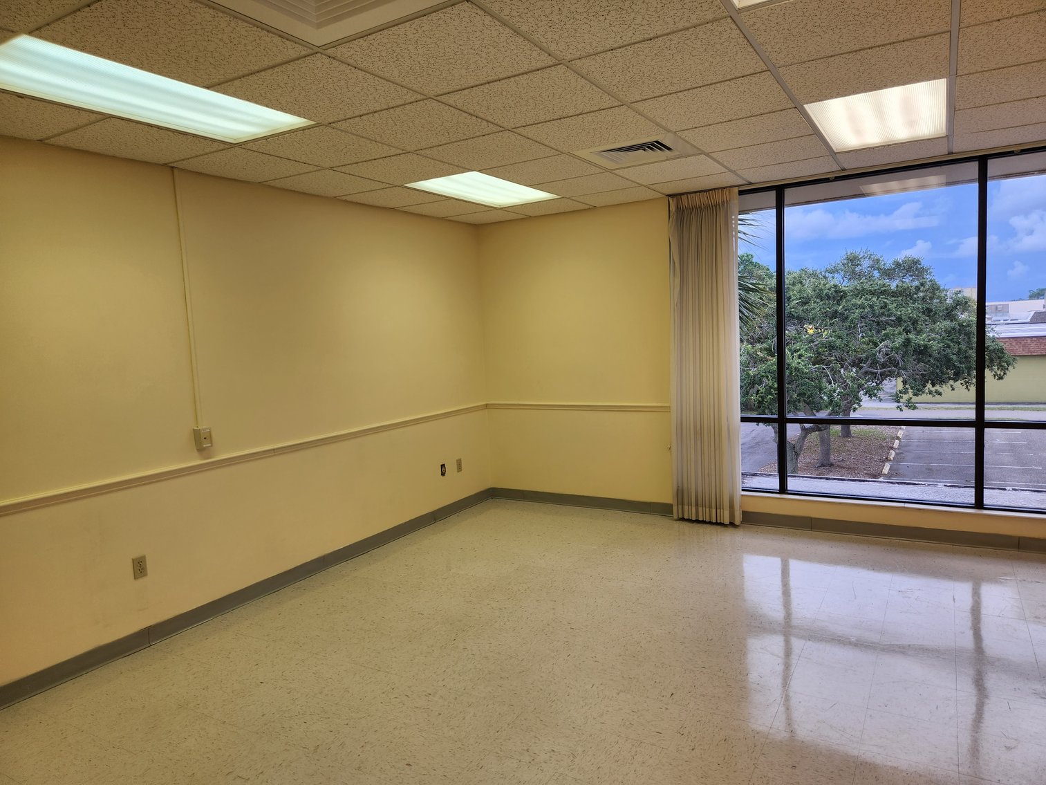 Image for South Daytona, FL: 12,610± SF Former Bank Branch on 2.2± Acres at 2111 S Ridgewood Ave. (Volusia County)