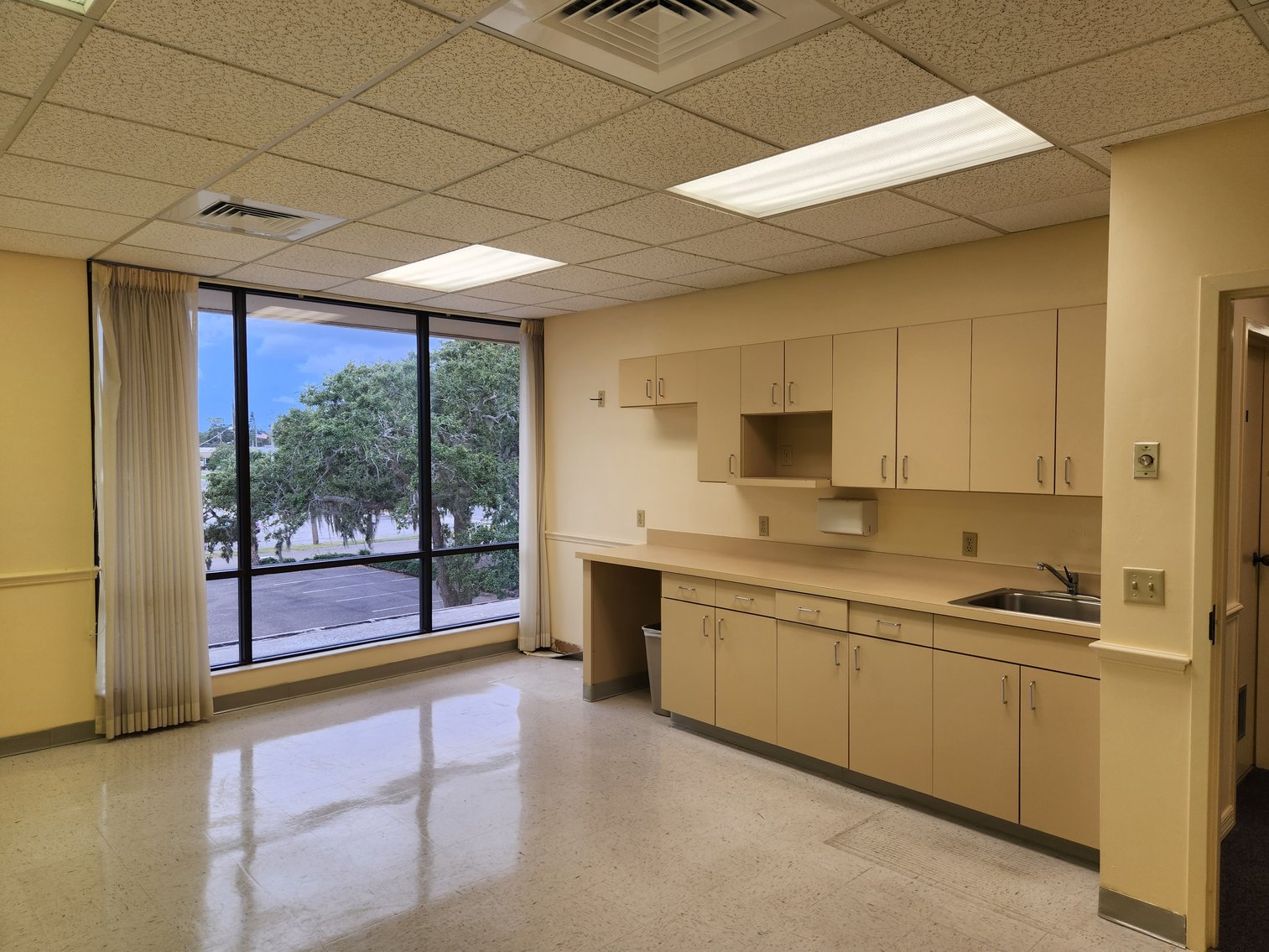 Image for South Daytona, FL: 12,610± SF Former Bank Branch on 2.2± Acres at 2111 S Ridgewood Ave. (Volusia County)