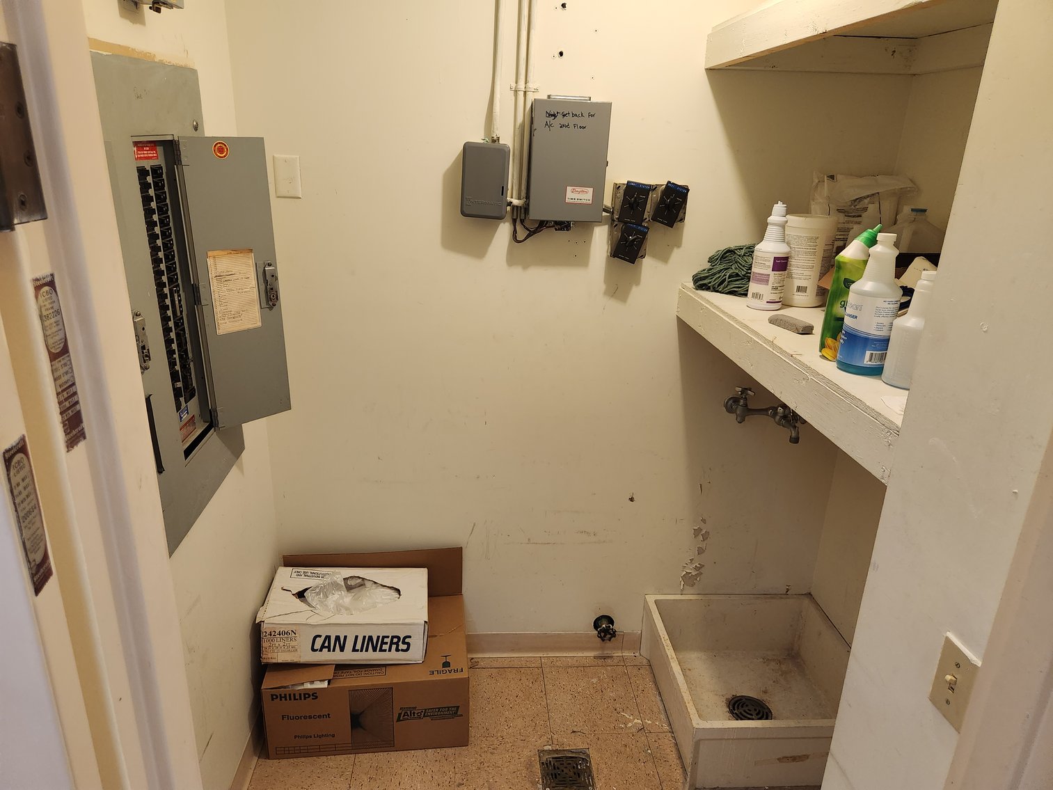 Image for South Daytona, FL: 12,610± SF Former Bank Branch on 2.2± Acres at 2111 S Ridgewood Ave. (Volusia County)