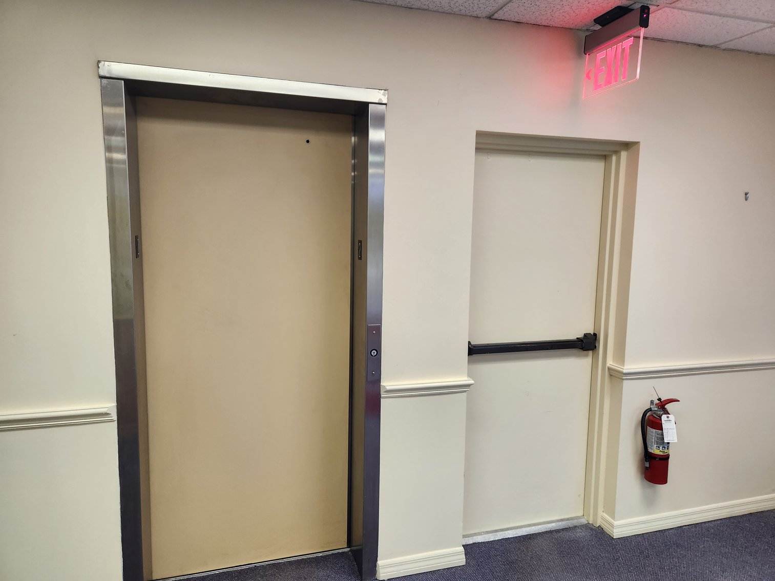 Image for South Daytona, FL: 12,610± SF Former Bank Branch on 2.2± Acres at 2111 S Ridgewood Ave. (Volusia County)