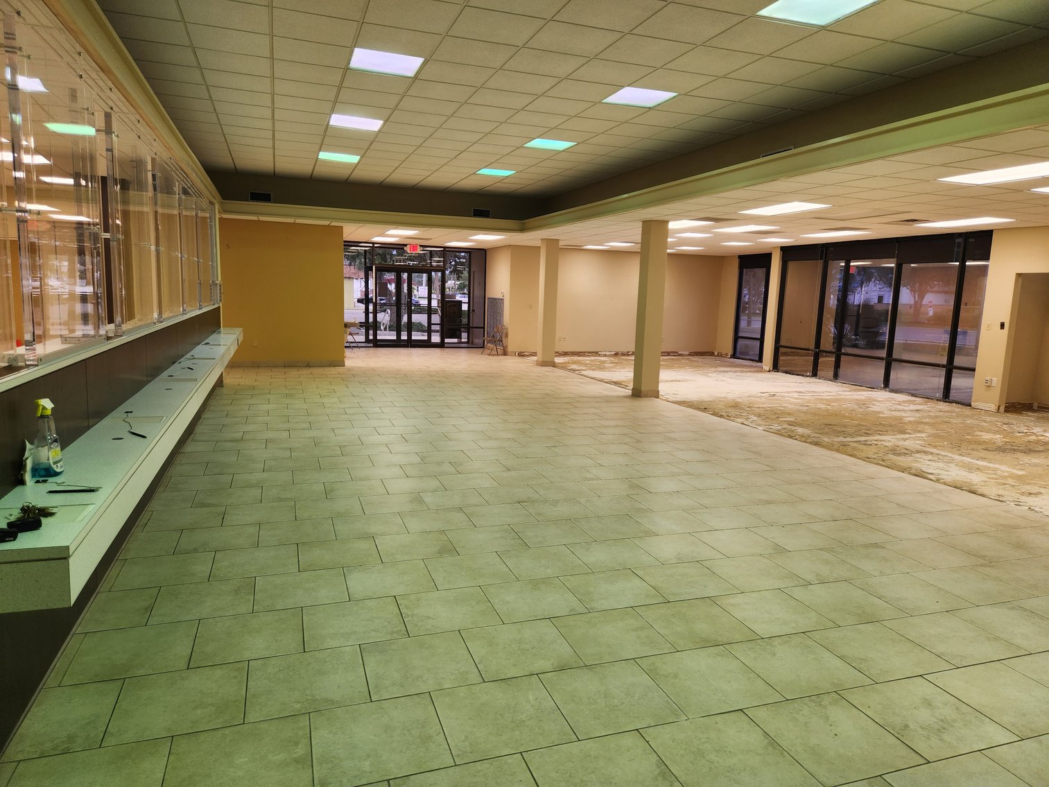 Image for South Daytona, FL: 12,610± SF Former Bank Branch on 2.2± Acres at 2111 S Ridgewood Ave. (Volusia County)