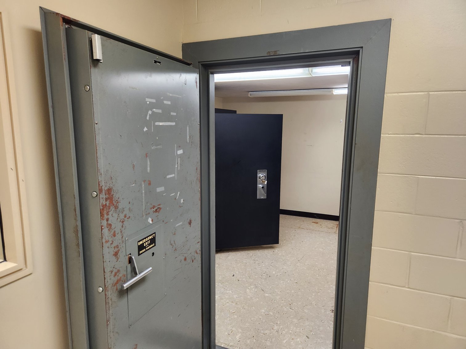 Image for South Daytona, FL: 12,610± SF Former Bank Branch on 2.2± Acres at 2111 S Ridgewood Ave. (Volusia County)