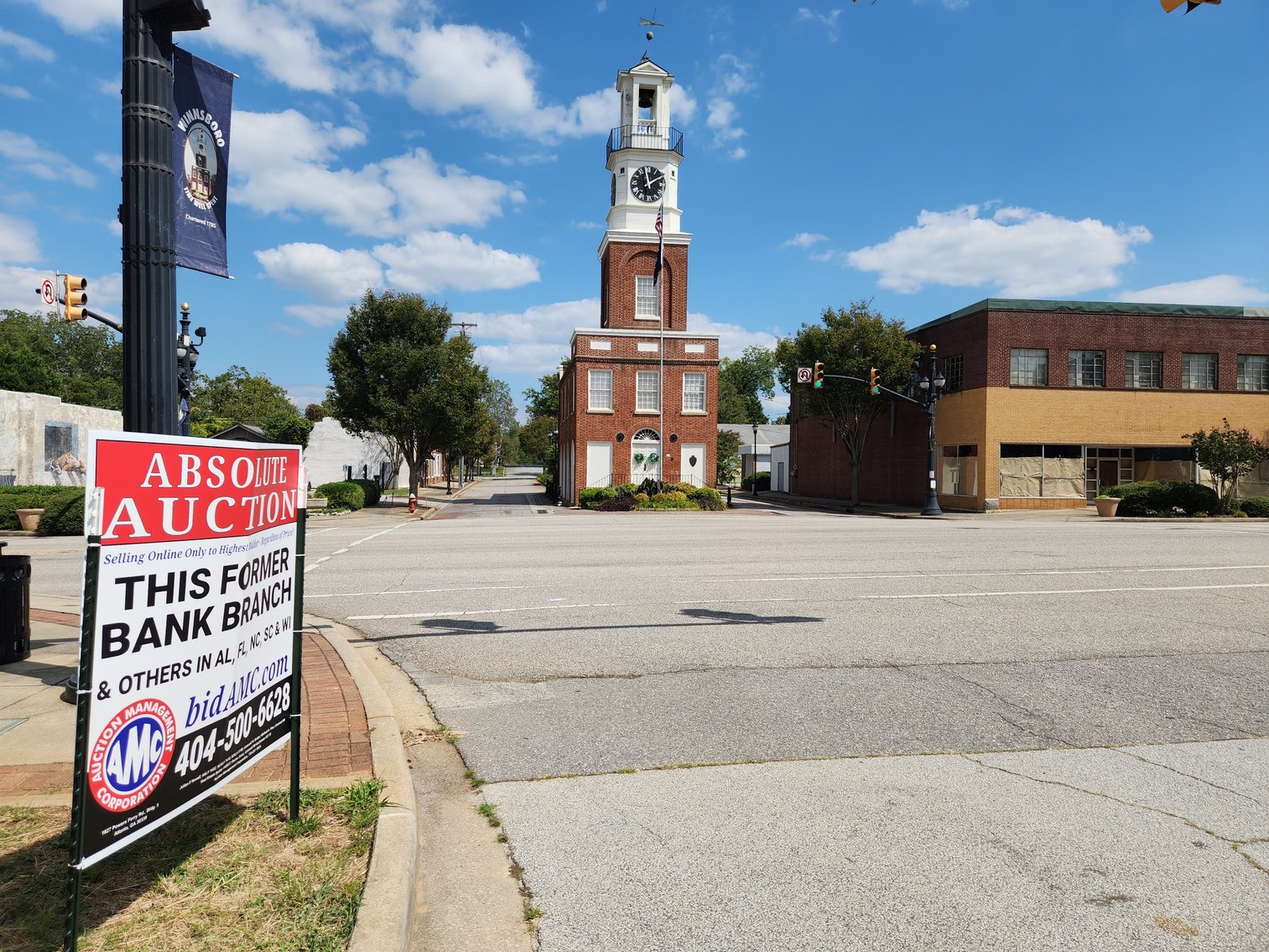 Image for Winnsboro, SC: 10,164±SF Footprint Former Bank Branch on 1± Acre at 101 N Congress St. (Fairfield County)
