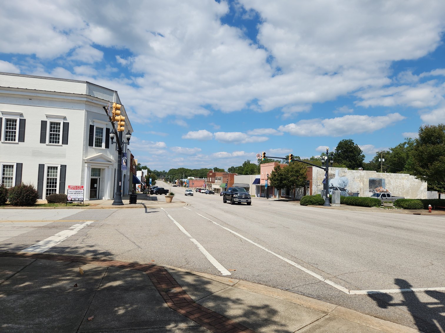 Image for Winnsboro, SC: 10,164±SF Footprint Former Bank Branch on 1± Acre at 101 N Congress St. (Fairfield County)