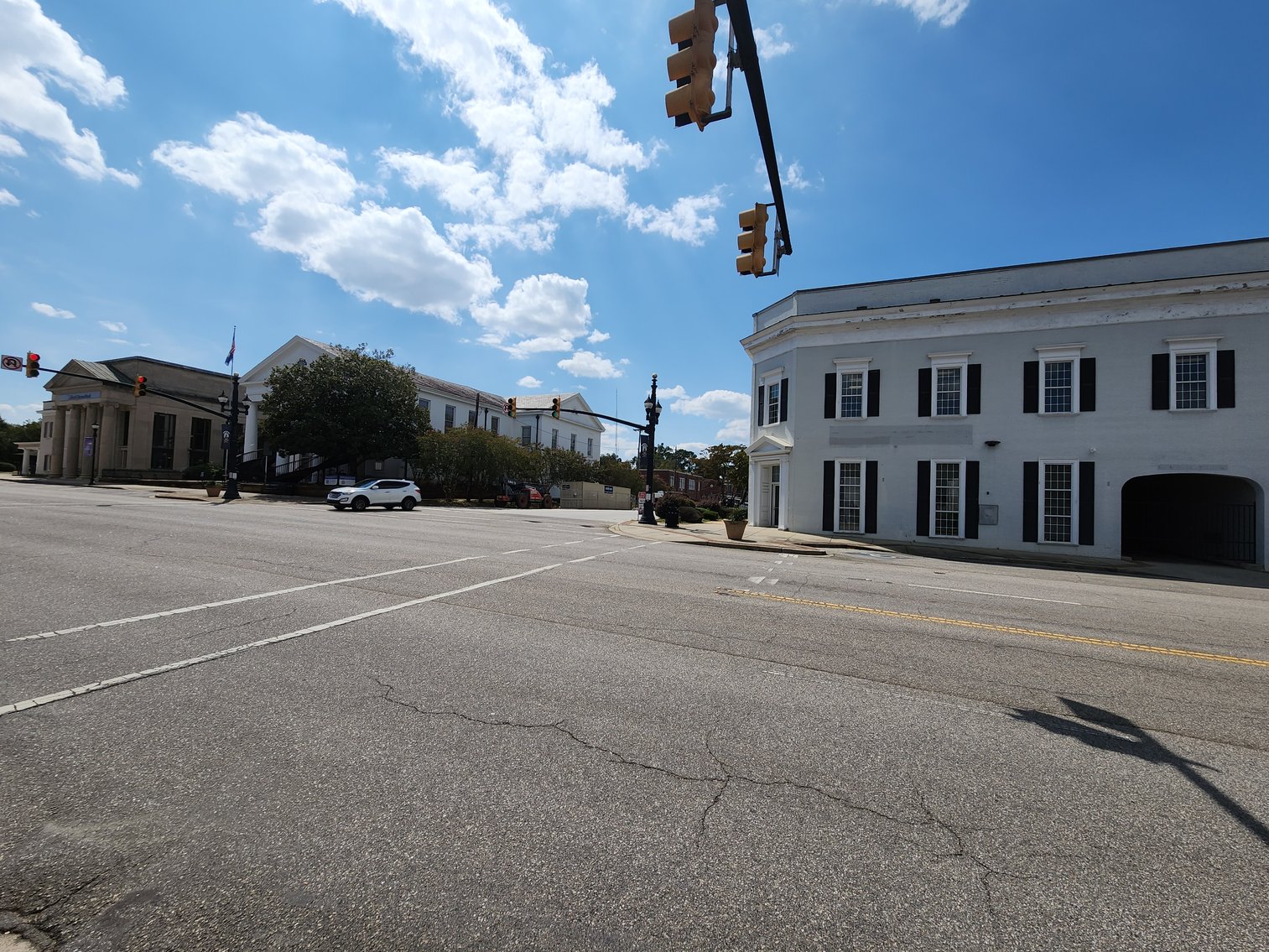 Image for Winnsboro, SC: 10,164±SF Footprint Former Bank Branch on 1± Acre at 101 N Congress St. (Fairfield County)
