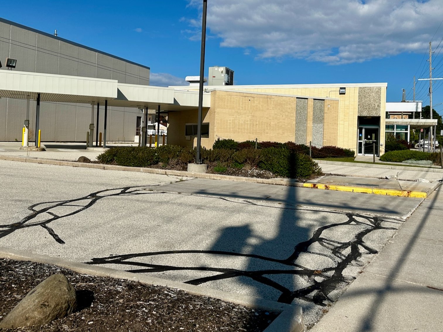 Image for Sheboygan Falls, WI: 5,835± SF Footprint Former Bank Branch on .5± Acre at 806 Monroe St. (Sheboygan County)