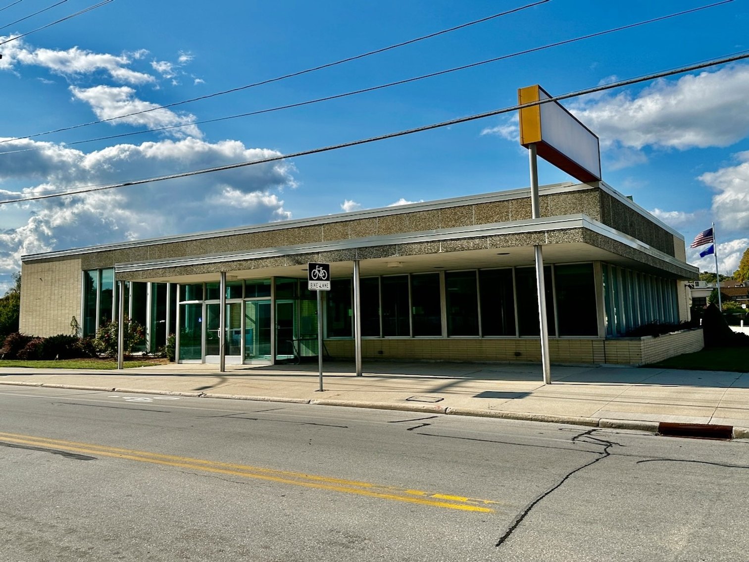 Image for Sheboygan Falls, WI: 5,835± SF Footprint Former Bank Branch on .5± Acre at 806 Monroe St. (Sheboygan County)