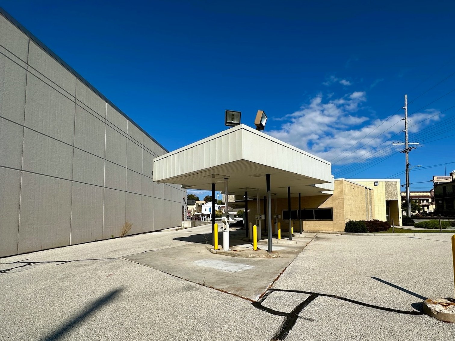 Image for Sheboygan Falls, WI: 5,835± SF Footprint Former Bank Branch on .5± Acre at 806 Monroe St. (Sheboygan County)