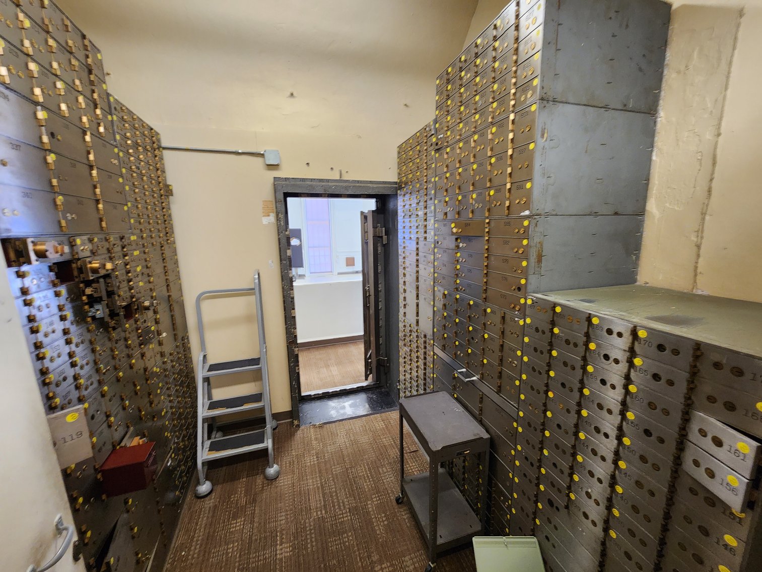 Image for Winnsboro, SC: 10,164±SF Footprint Former Bank Branch on 1± Acre at 101 N Congress St. (Fairfield County)