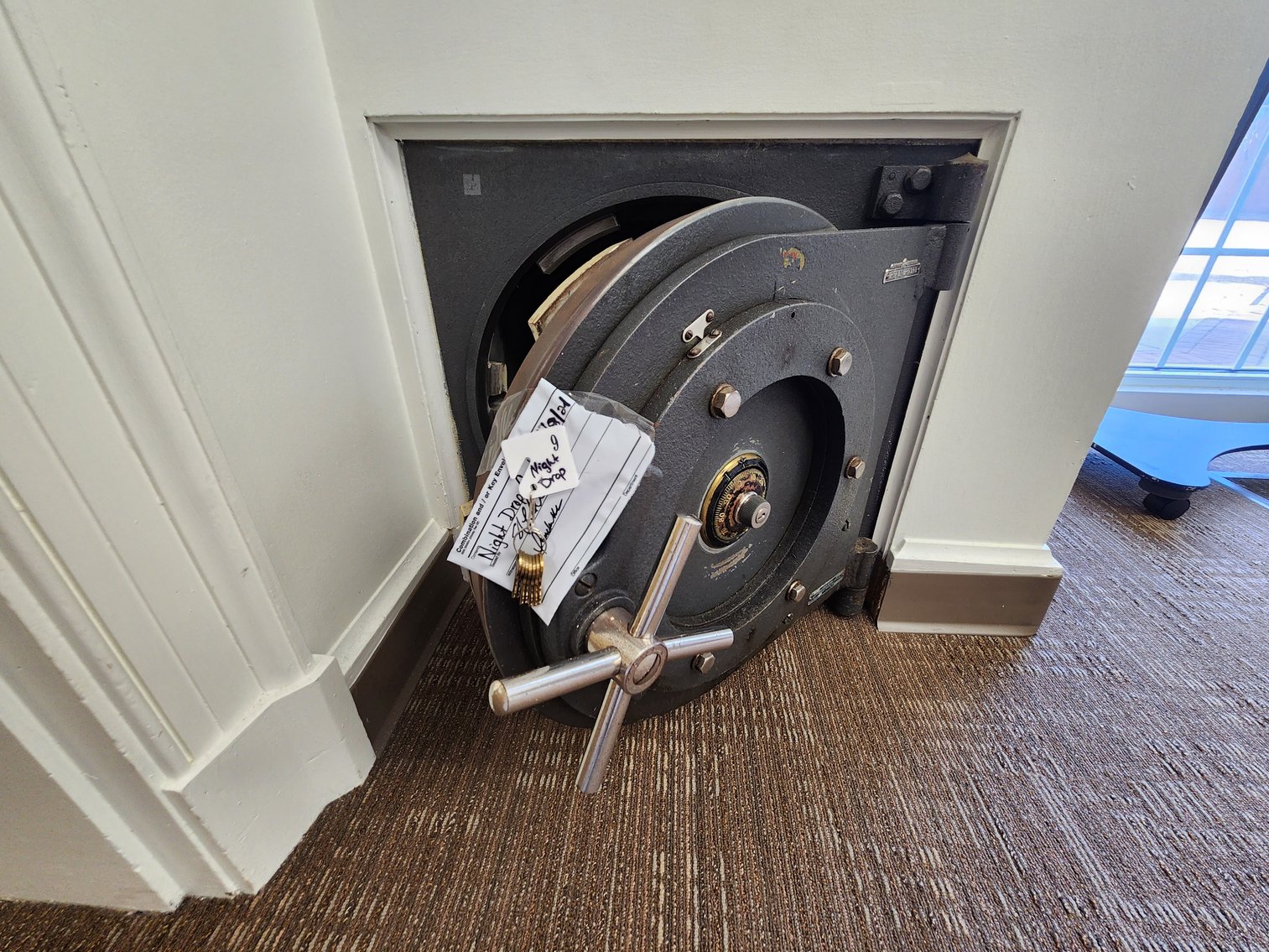 Image for Winnsboro, SC: 10,164±SF Footprint Former Bank Branch on 1± Acre at 101 N Congress St. (Fairfield County)