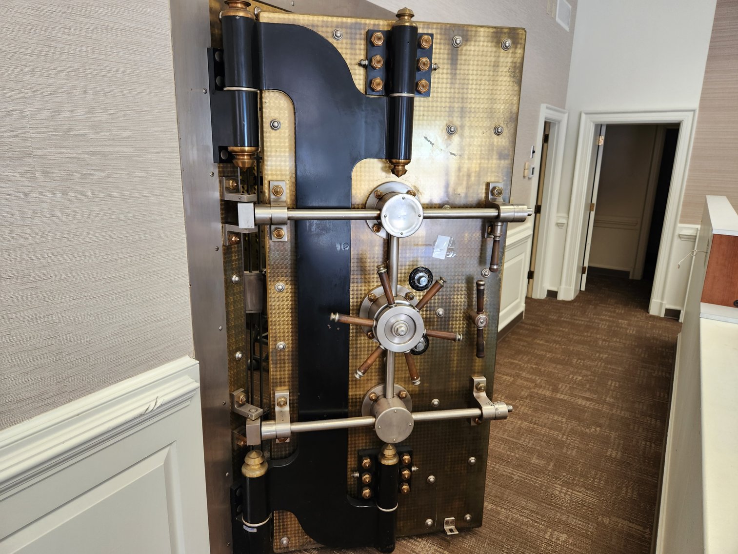 Image for Winnsboro, SC: 10,164±SF Footprint Former Bank Branch on 1± Acre at 101 N Congress St. (Fairfield County)