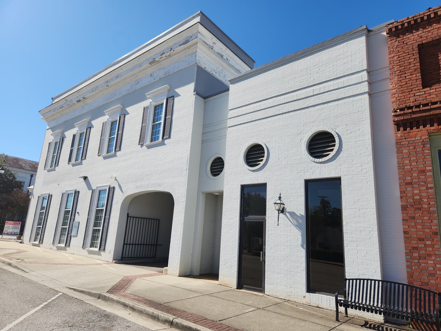 Image for Winnsboro, SC: 10,164±SF Footprint Former Bank Branch on 1± Acre at 101 N Congress St. (Fairfield County)