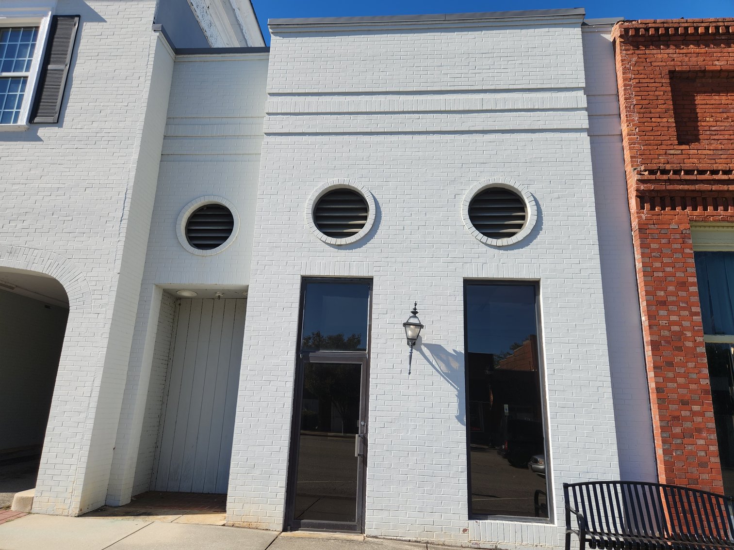 Image for Winnsboro, SC: 10,164±SF Footprint Former Bank Branch on 1± Acre at 101 N Congress St. (Fairfield County)