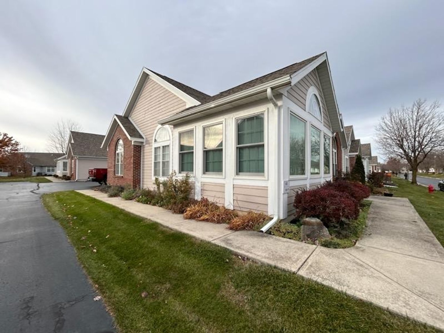 Image for 68 Summerfield Blvd Bowling Green, OH  43402
