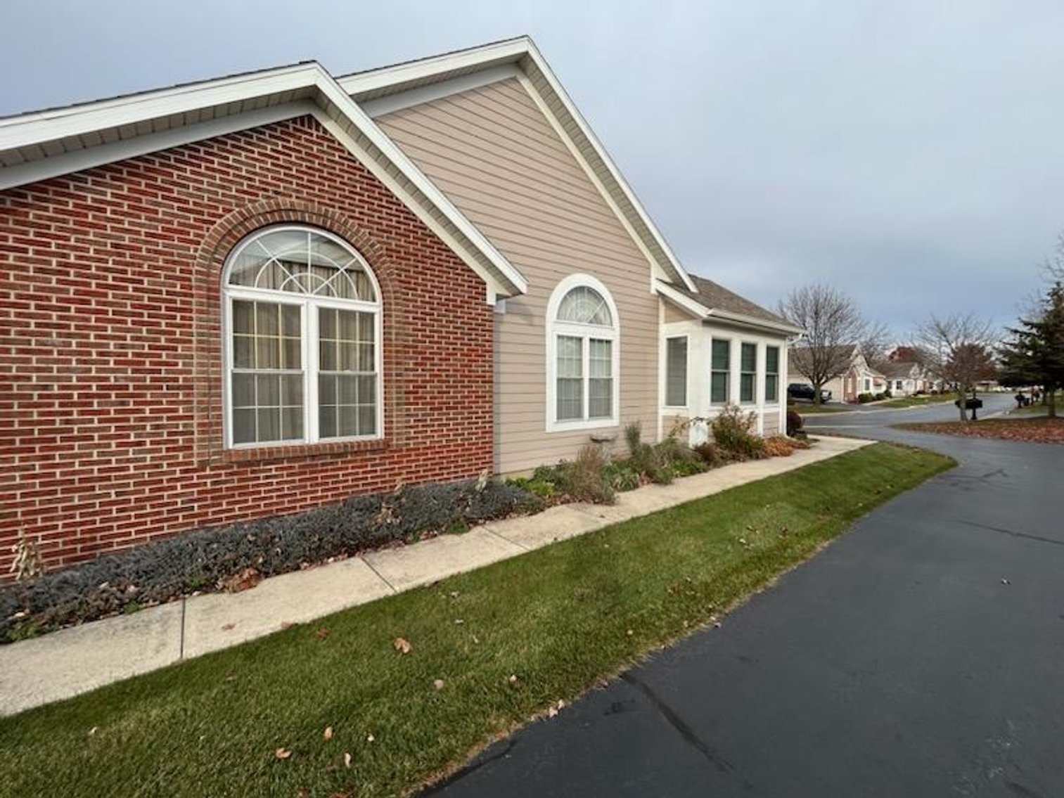 Image for 68 Summerfield Blvd Bowling Green, OH  43402