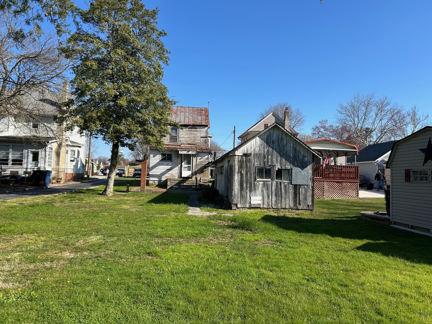 Image for Seller Ordered Online Auction - 1,278 +/- SF Two-Story Dwelling on 32' x 180' Lot