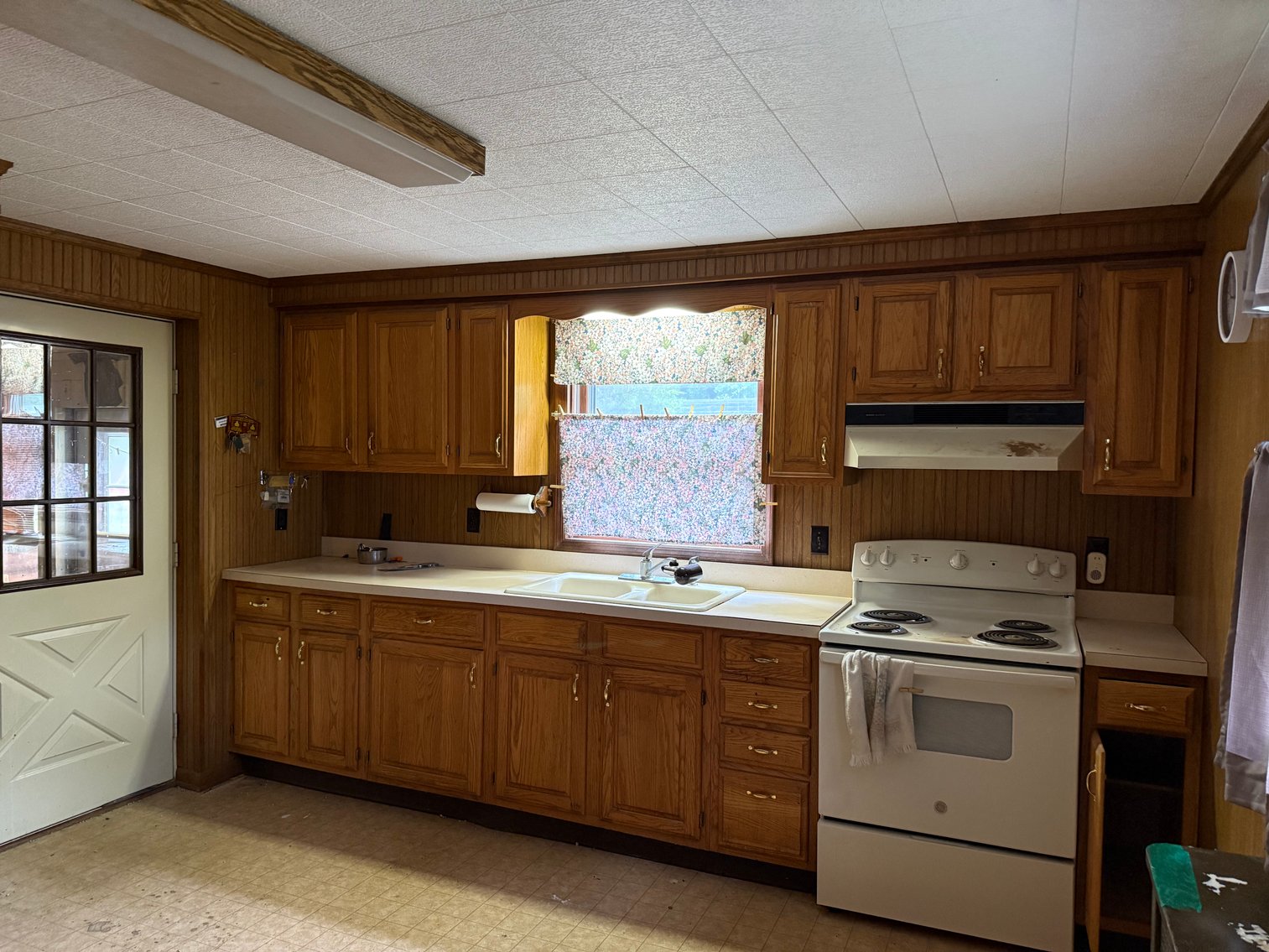 Image for Seller Ordered Online Auction - 1,334 +/- SF Ranch-Style Home on 3.75 +/- Acres in Franklin Township