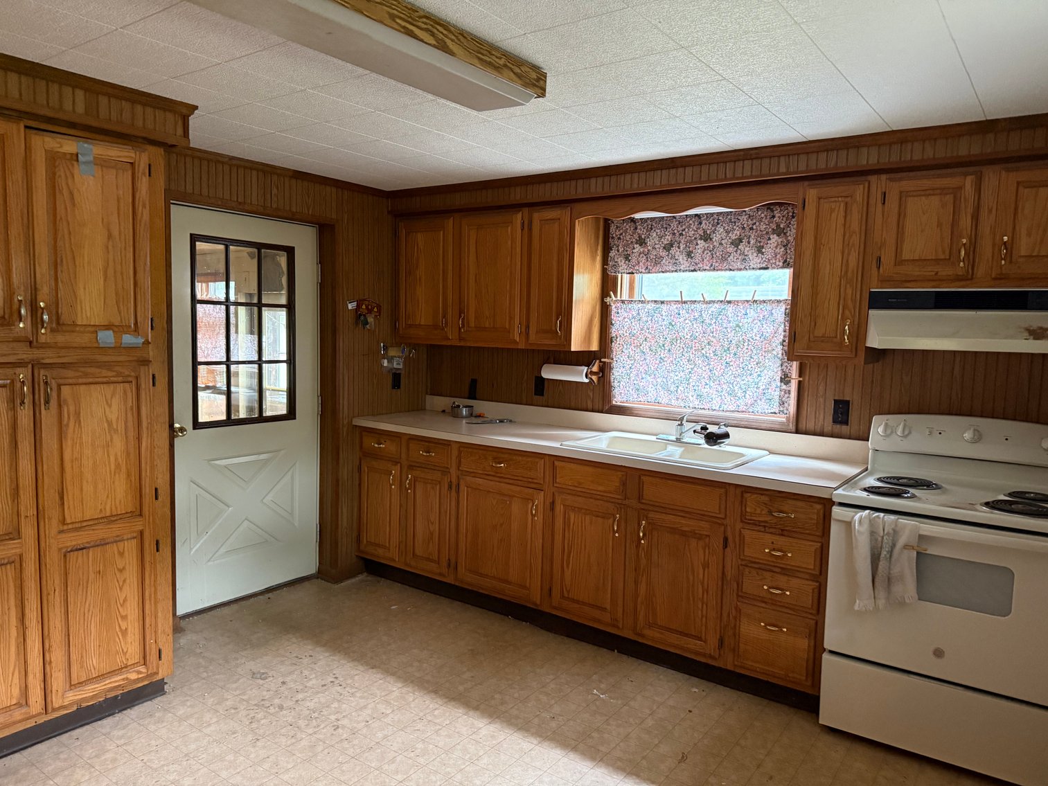 Image for Seller Ordered Online Auction - 1,334 +/- SF Ranch-Style Home on 3.75 +/- Acres in Franklin Township