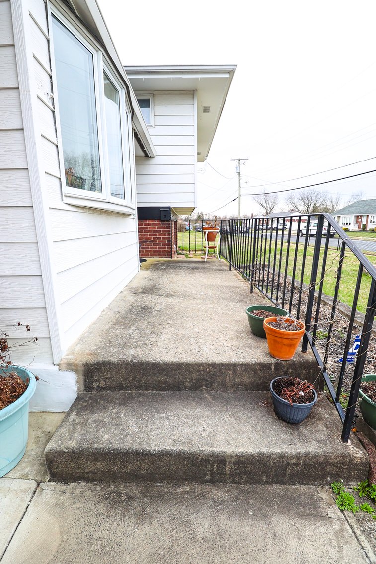 Image for 3 Bedroom 1.5 Bath 2,158 +/- SF Home on Large Corner Lot Available in Mantua