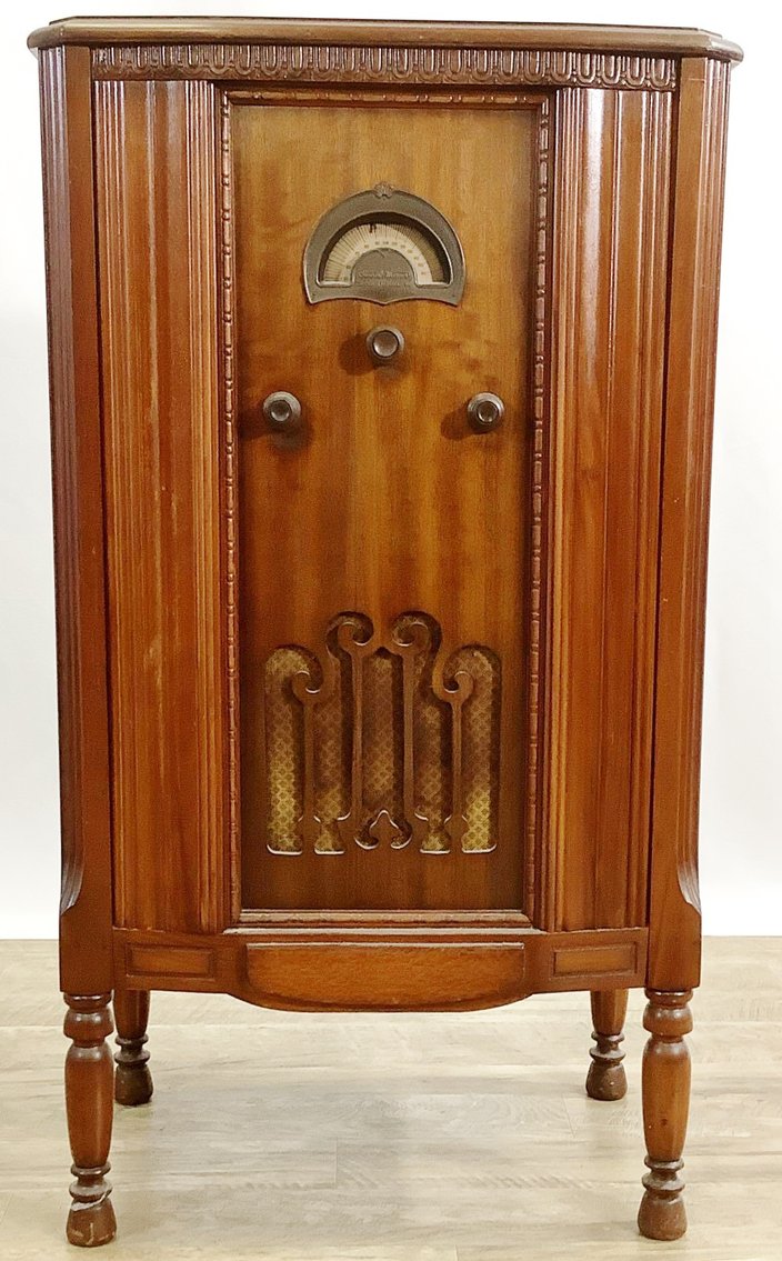 Image for Home & Decor | April 11, 2024 at 8:00 PM