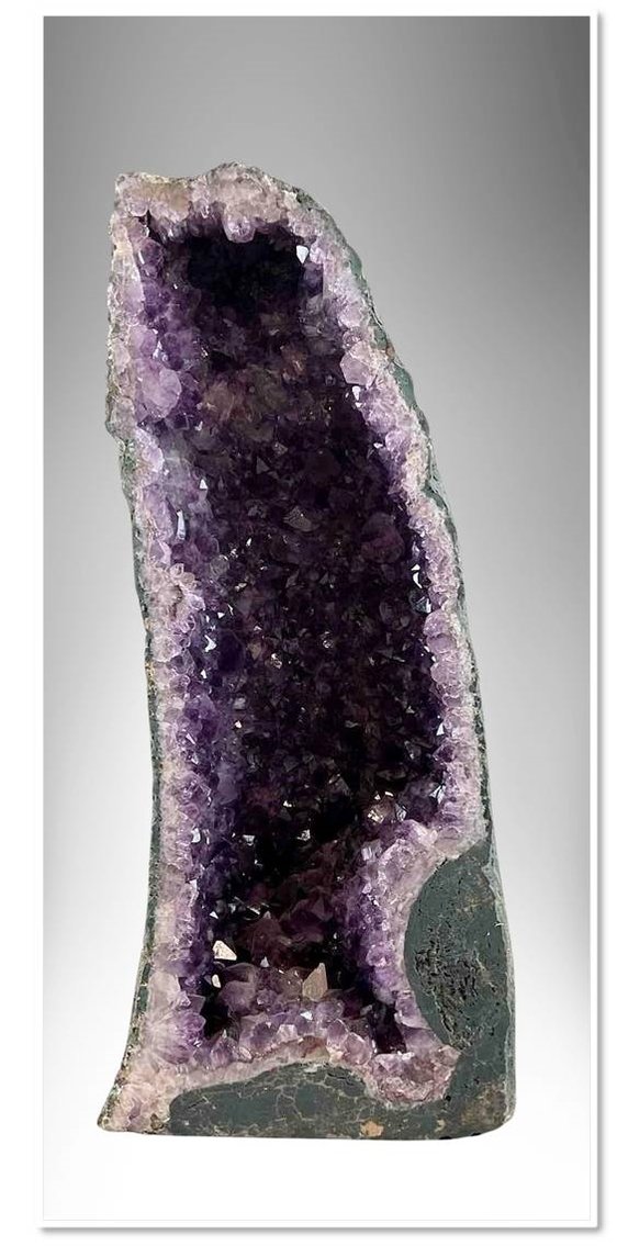 Image for Home & Decor | August 1, 2024 at 8:00 PM