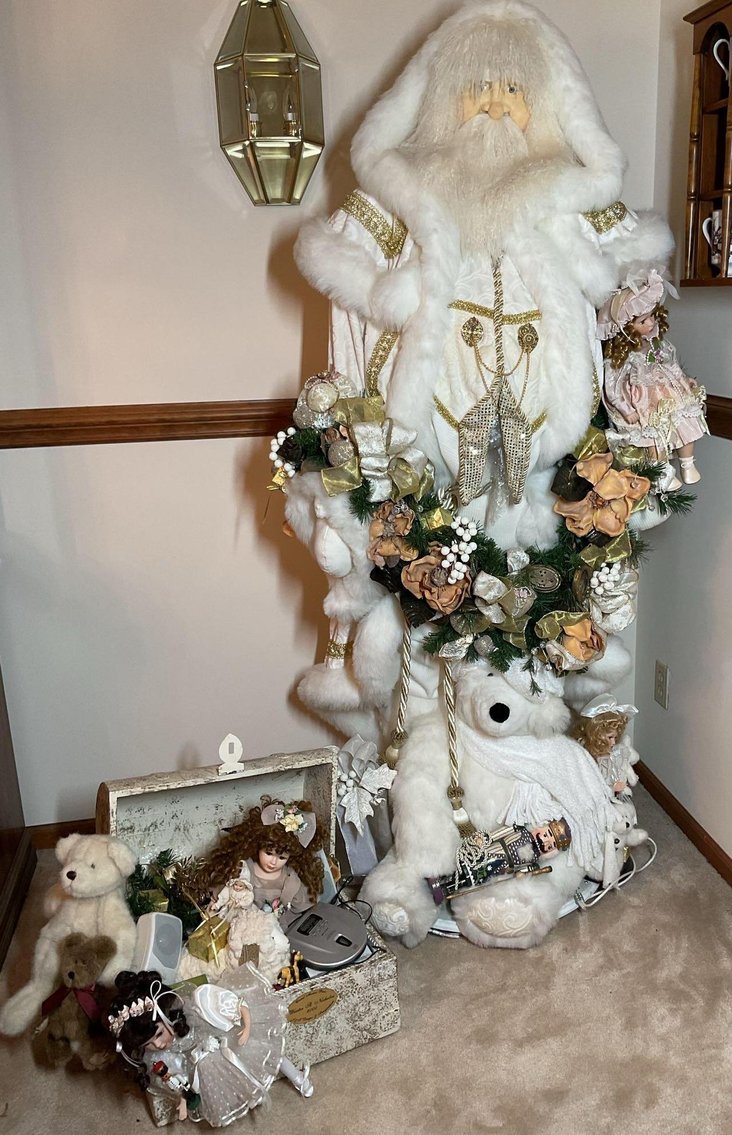 Image for Single Owner Doll Collection | Estate of Mary Ahearn | Newark, DE | October 7, 2024 at 7:00 PM
