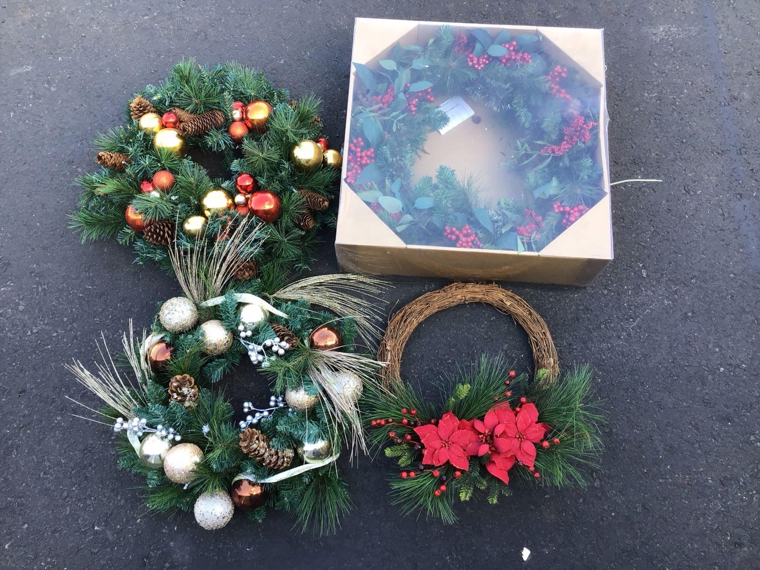 Image for Holiday Lights and Seasonal Items | Kerry's ACE Hardware Business Liquidation | October 20, 2024 at 7:00 PM