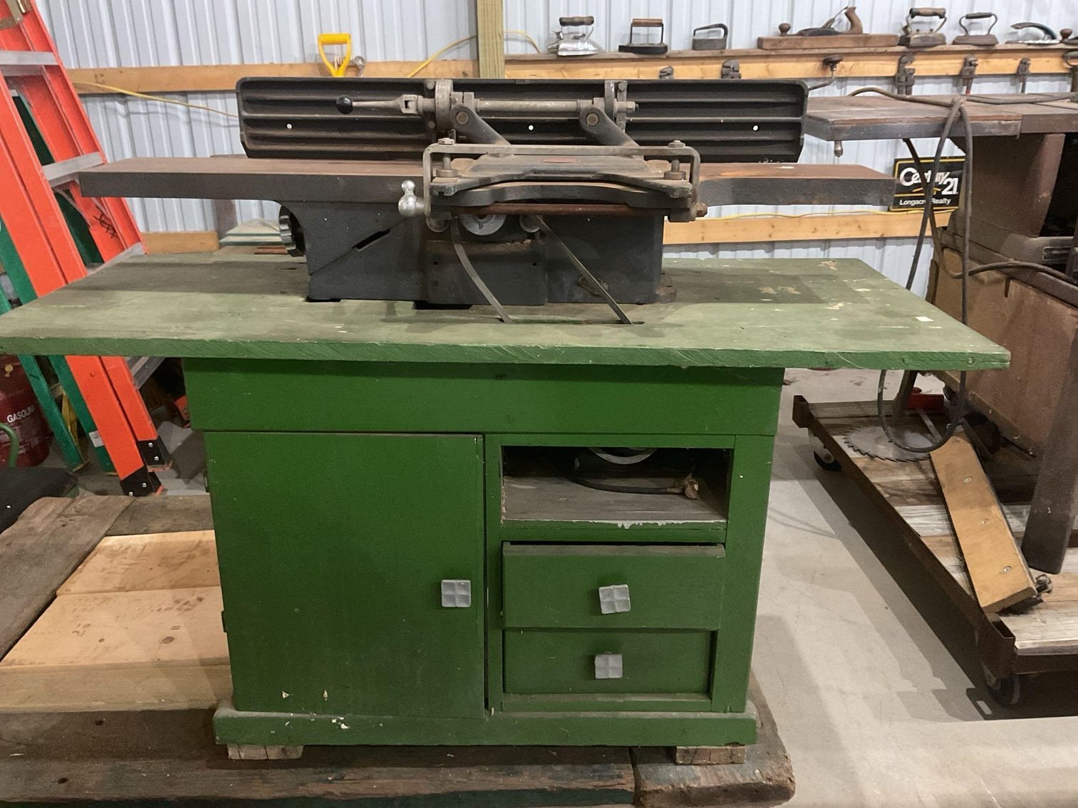 Image for Estate Sale | East Greenville, PA | December 9, 2024 at 8:00 PM