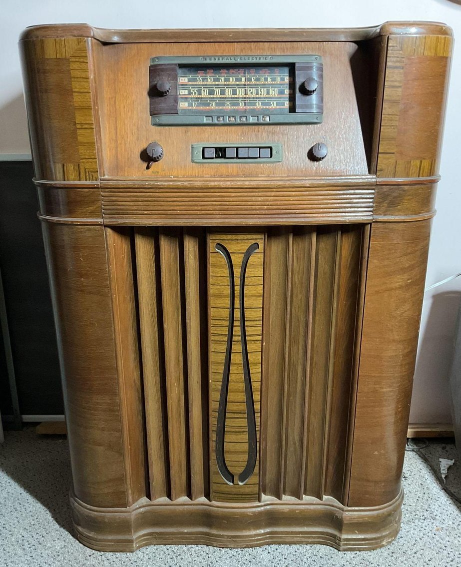 Image for Estate Sale | East Greenville, PA | December 9, 2024 at 8:00 PM