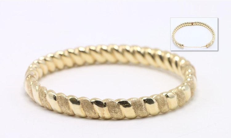 Image for Jewelry | February 26, 2025 at 7:00 PM