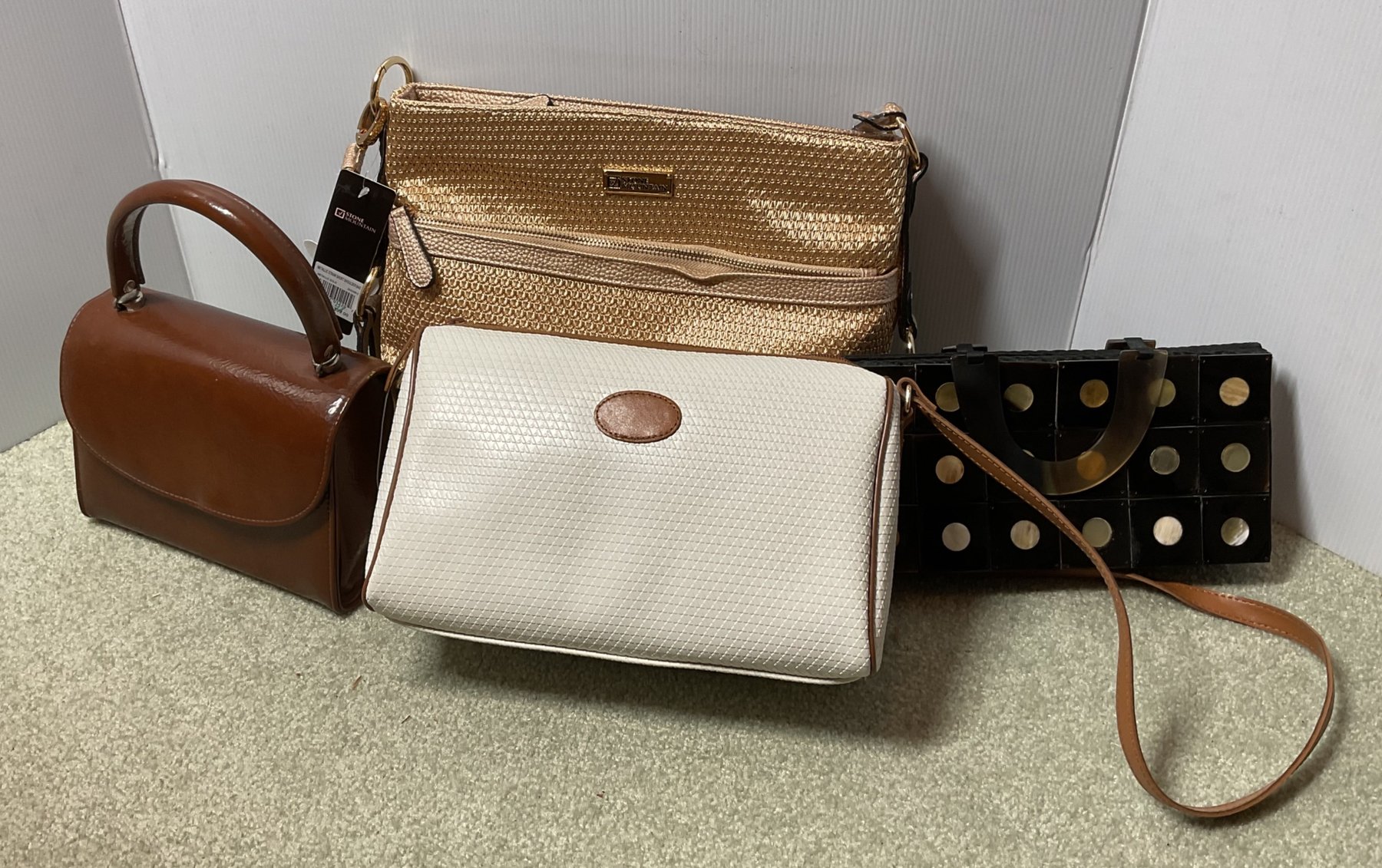 Image for Estate Sale | Zionsville, PA | March 25, 2025 at 8:00 PM