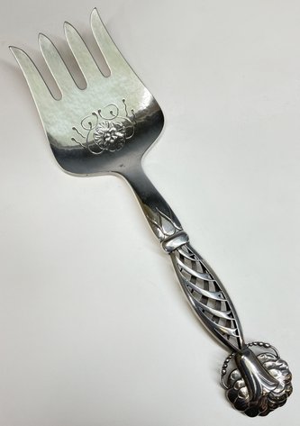 Image for Silver and Jewelry | March 26, 2025 at 7:00 PM