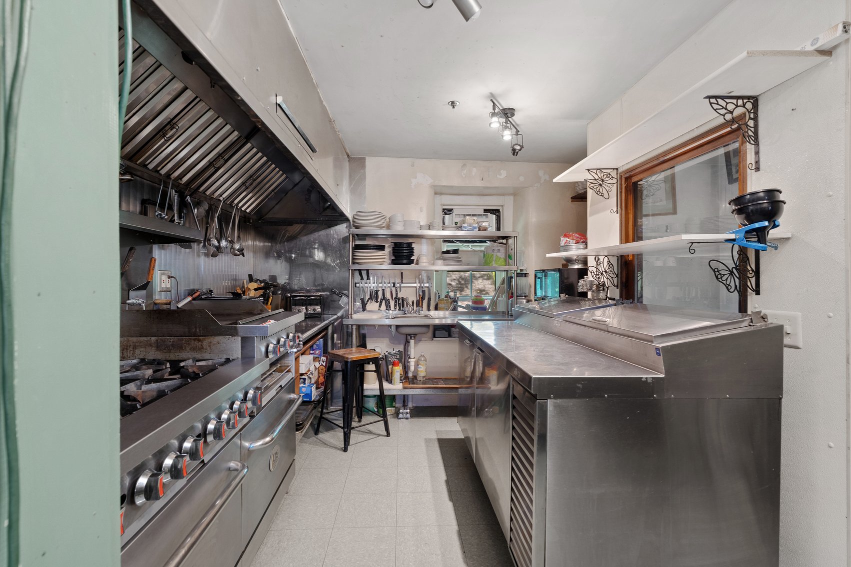 Image for Sold! Real Estate For Auction | Ravens Nest Tavern | 625 Old Bethlehem Road, Quakertown, PA  18951 |  September 23, 2025 at 12:00 PM