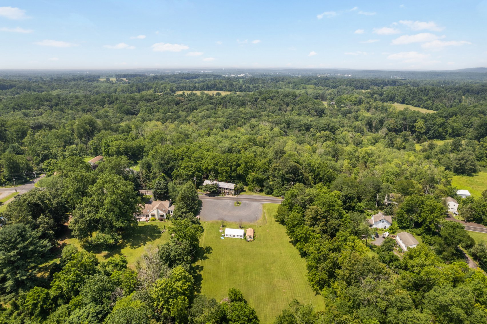 Image for Sold! Real Estate For Auction | Ravens Nest Tavern | 625 Old Bethlehem Road, Quakertown, PA  18951 |  September 23, 2025 at 12:00 PM