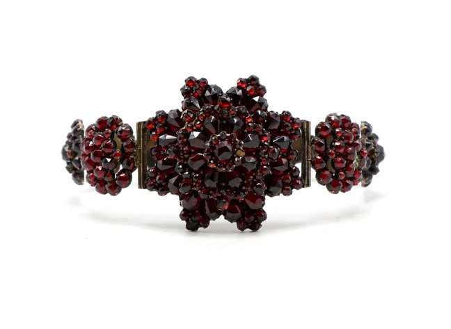 Image for Jewelry | August 27, 2025 at 8:00 PM