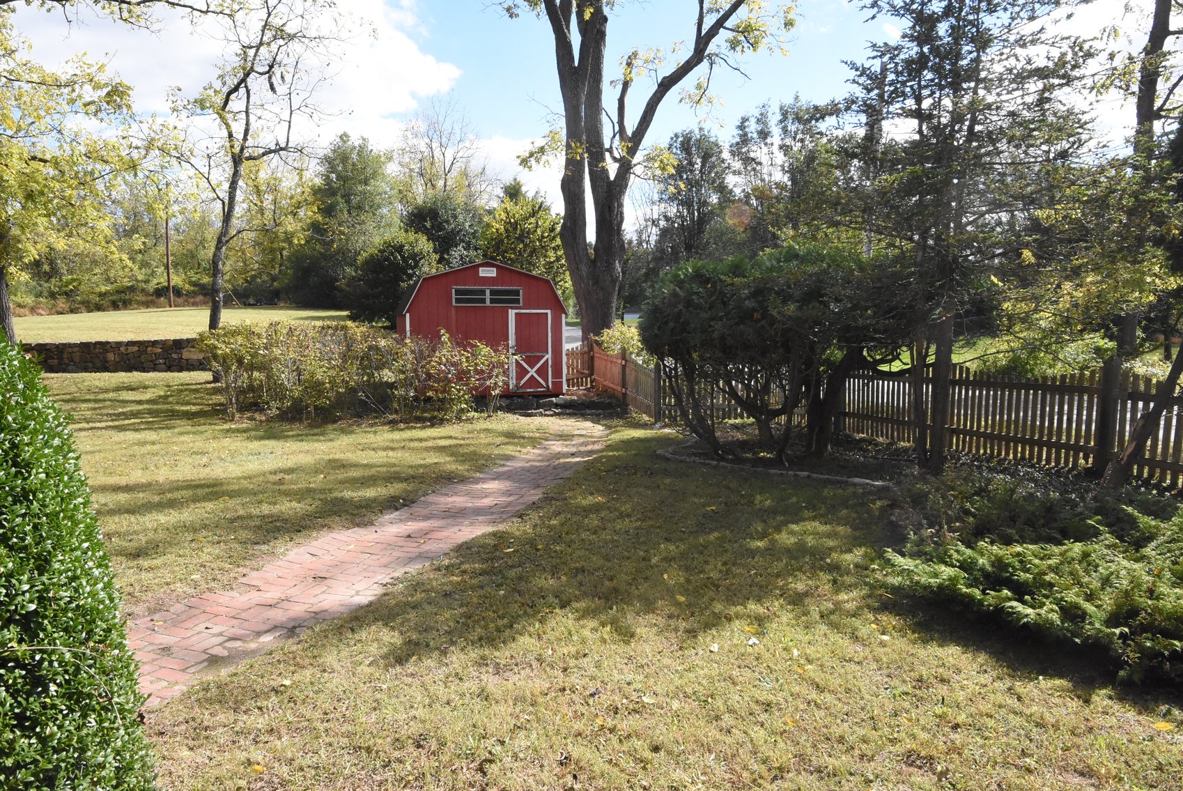 Image for Sold! Real Estate For Auction | 210 Buckwalter Road, Phoenixville, PA 19460 | November 13, 2025 at 4:00 PM