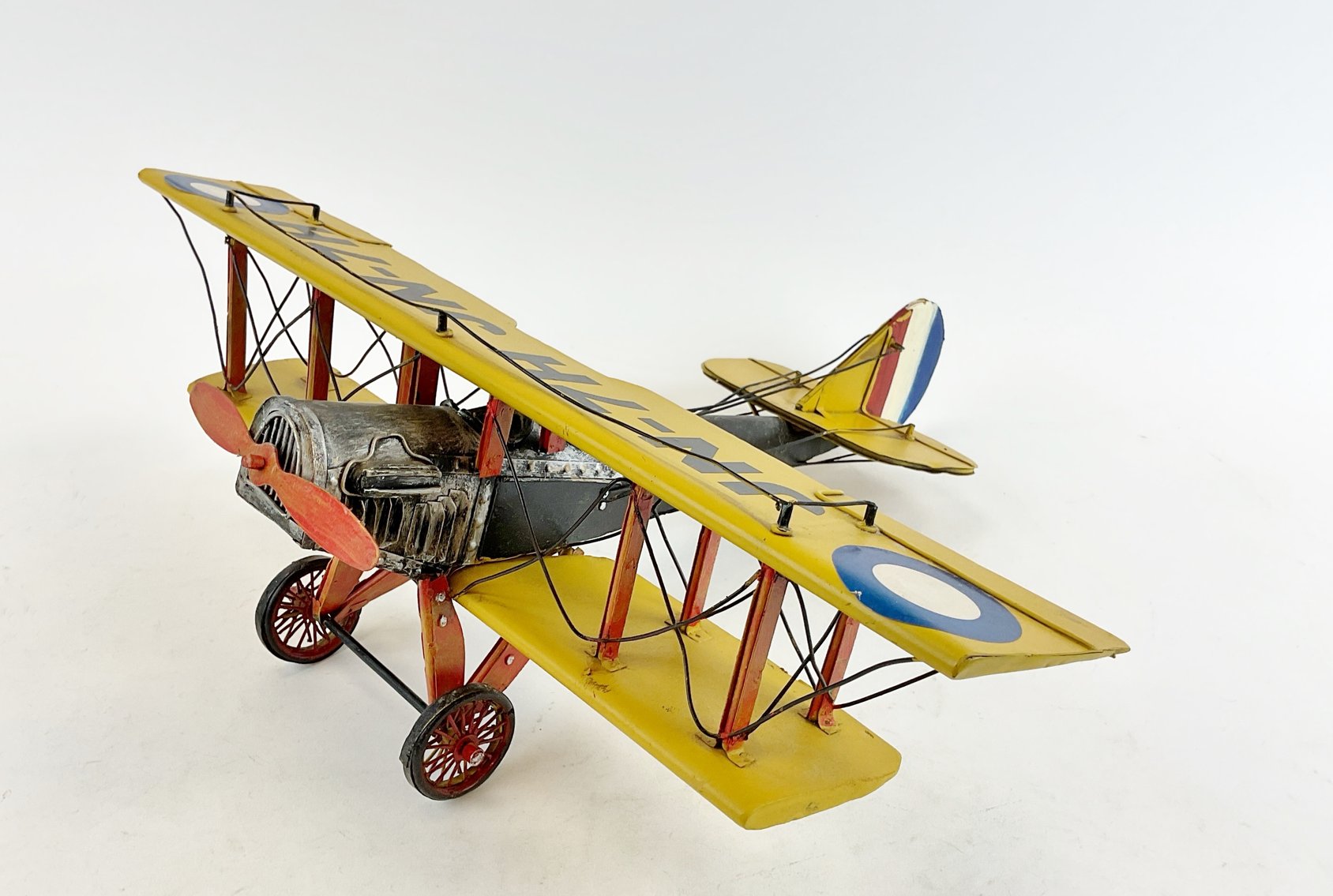 Image for Home & Decor | November 6, 2025 at 8:00 PM