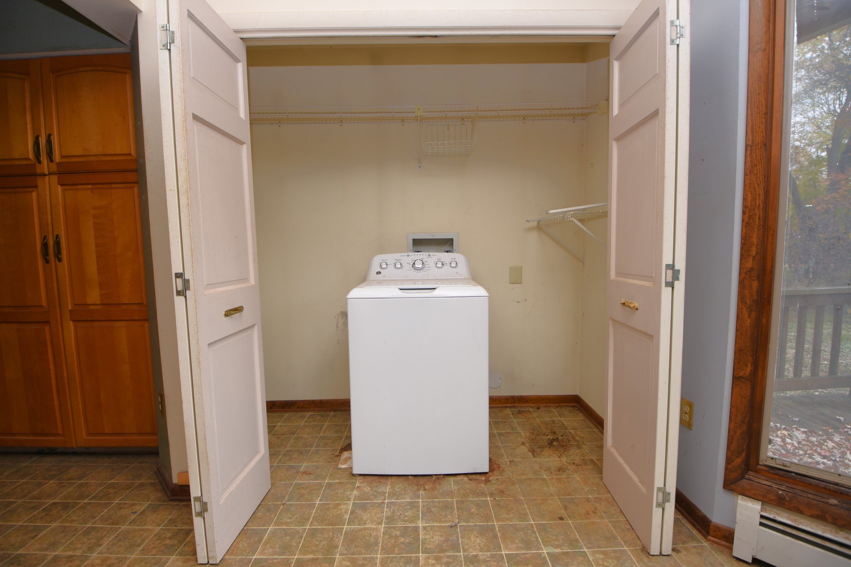 Image for Sold! Real Estate For Auction | 422 Wyndon Rd, Ambler, PA 19002 | November 20, 2025 at 4:00 PM