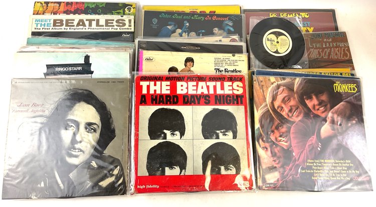 Image for Collectibles - Holiday & Records | November 13, 2025 at 7:00 PM