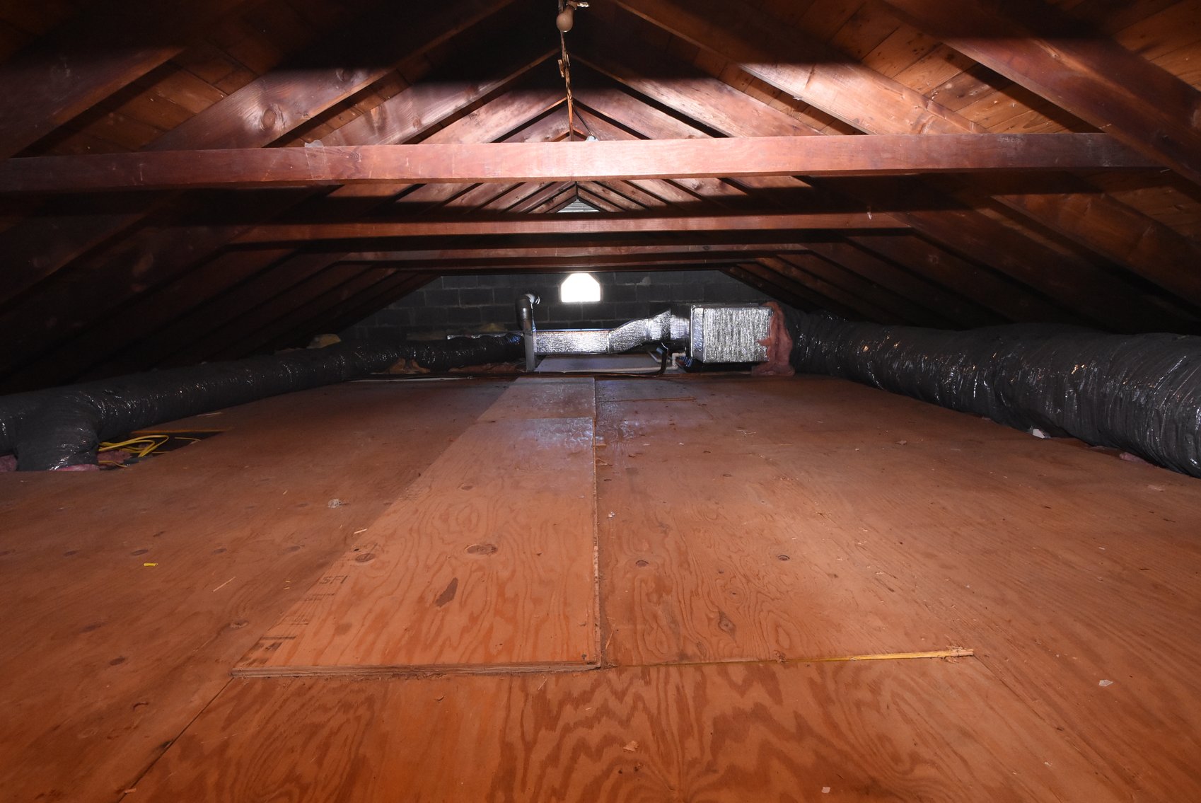 Image for Sold! Real Estate For Auction | 1692 Chestnut Ridge Rd, Upper Black Eddy, PA 18972 | November 18, 2025 at 4:00 PM