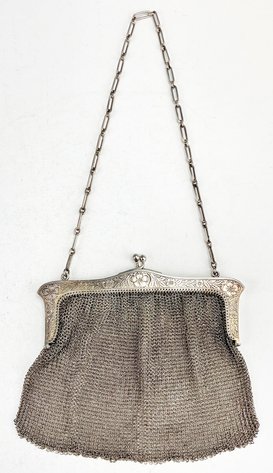 Image for Silver | November 25, 2025 at 7:00 PM