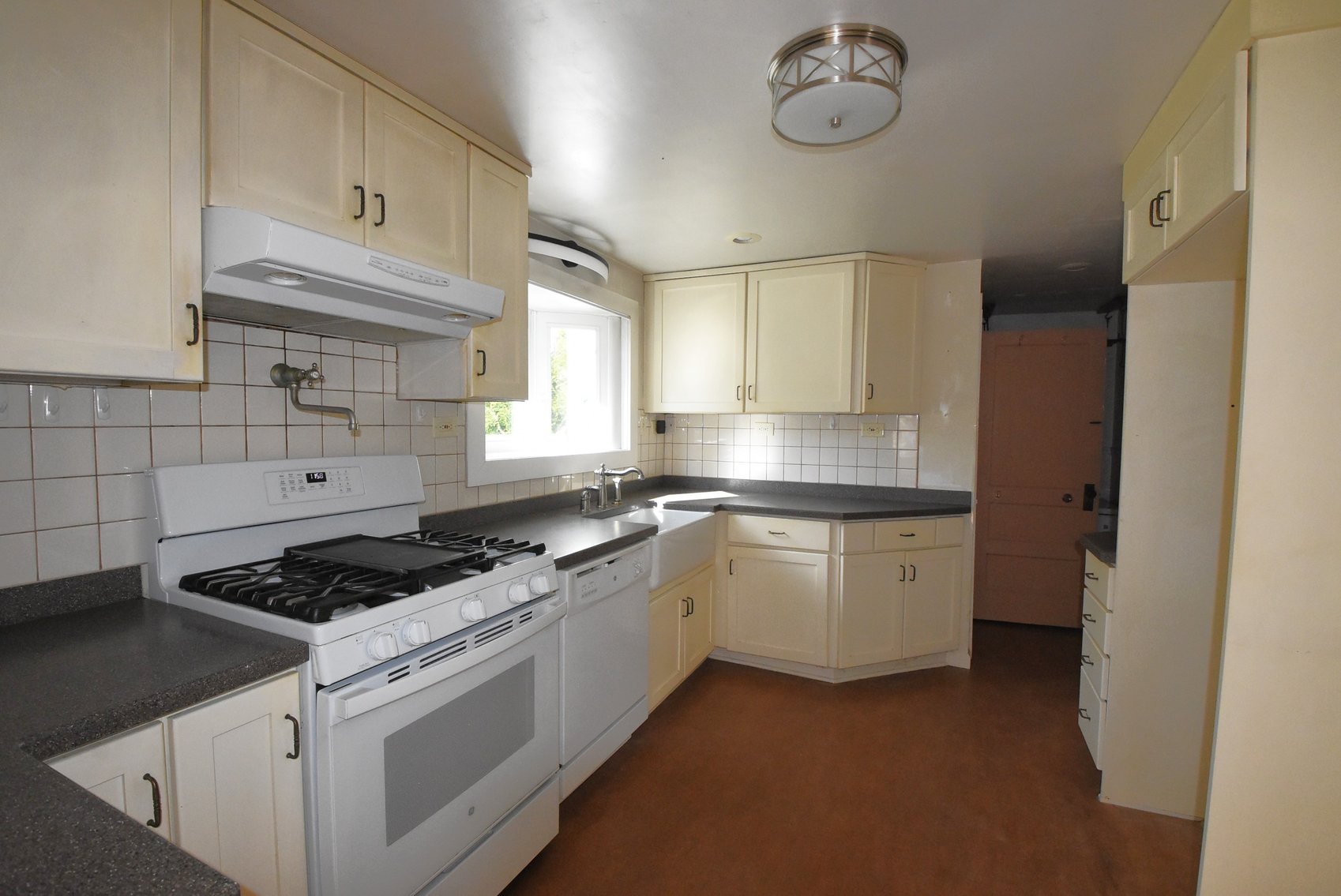 Image for Sold! Real Estate For Auction | 1512 River Rd, Upper Black Eddy, PA 18972 | December 9, 2025 at 4:00 PM