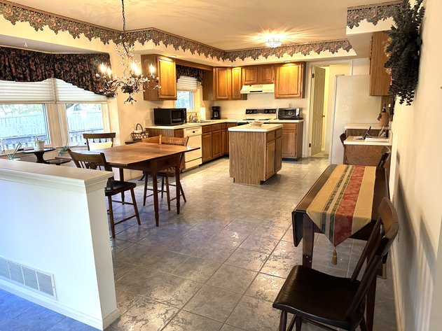 Image for Sold! Real Estate For Auction | 2801 Denbeigh Drive, Hatfield, PA 19440 | December 11, 2025 at 4:00 PM